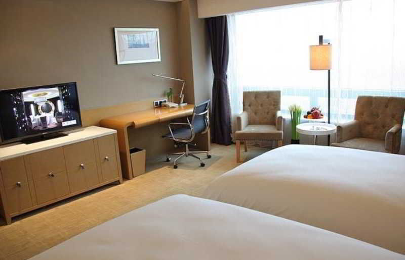 シャンハイ ホンキアオ エアポート ホテル エアーチャイナ 上海市 エクステリア 写真